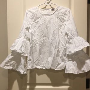 Like New! Chelsea28 women ruffle tier trumpet long sleeve flowy top size M white